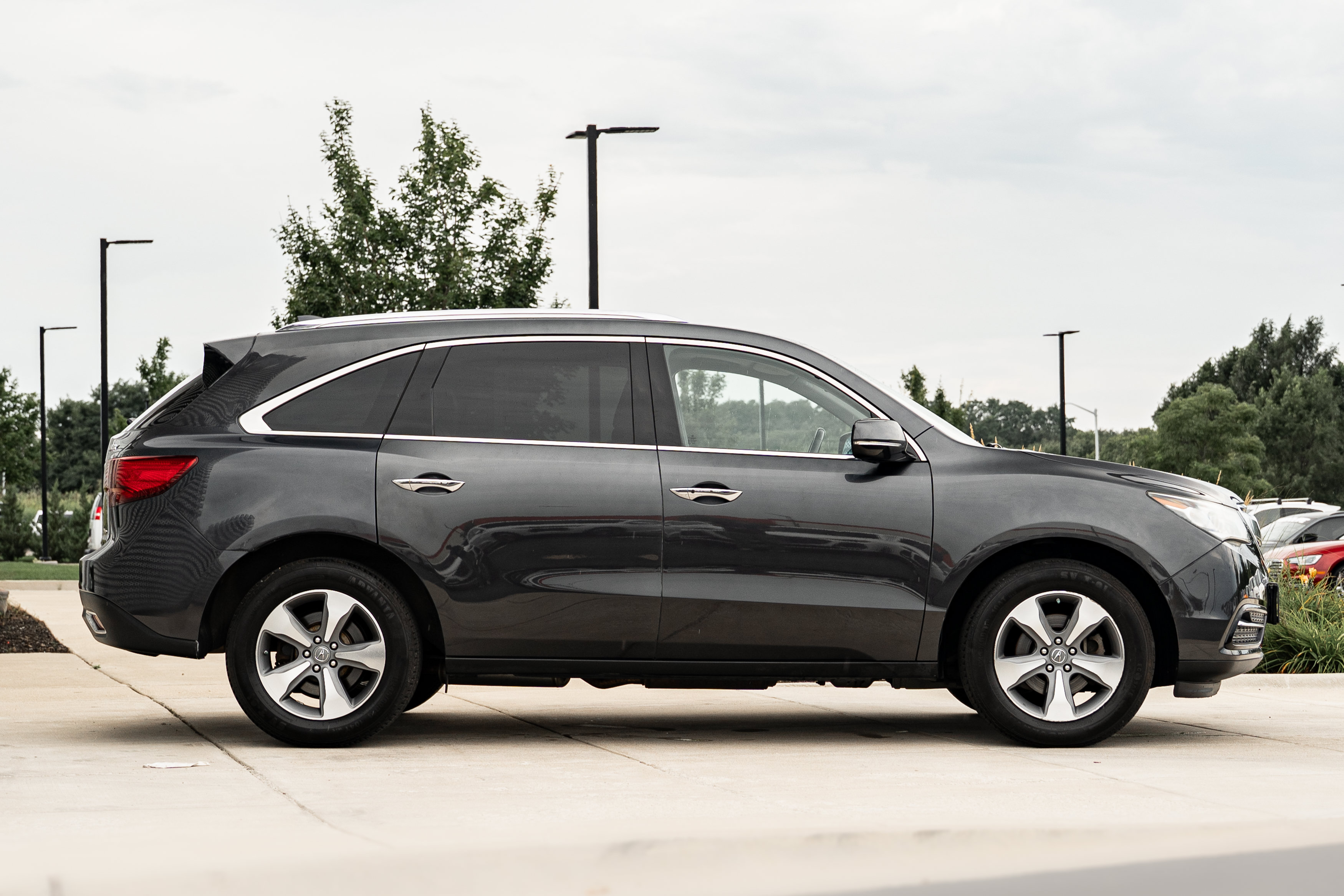 Used 2014 Acura MDX SH-AWD image 3