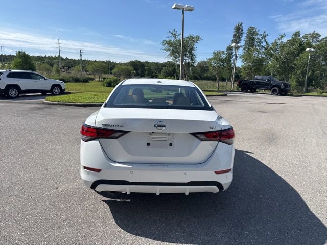 Used 2023 Nissan Sentra SV w/ SV Premium Package FWD image 5