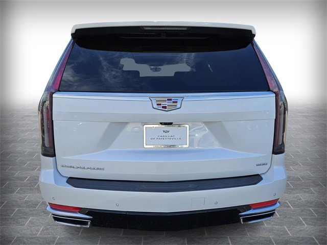 Used 2021 Cadillac Escalade Premium Luxury Platinum image 3
