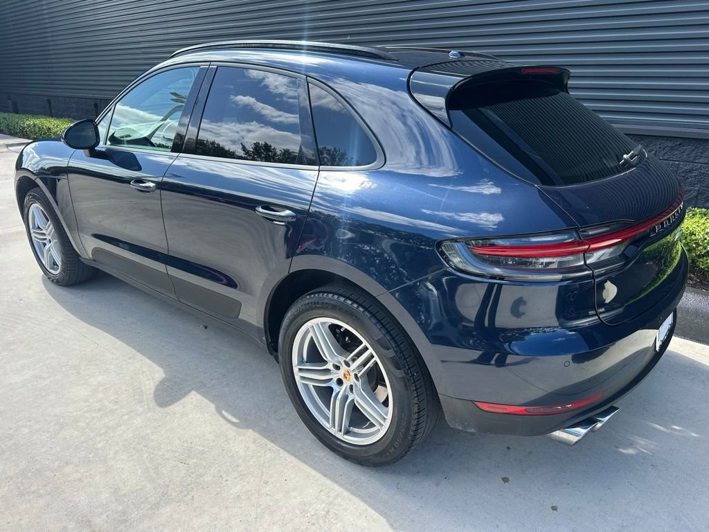 Certified 2020 Porsche Macan AWD/4WD image 3