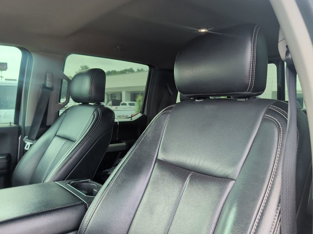 Used 2020 Ford F250 Lariat w/ Lariat Ultimate Package AWD/4WD image 7