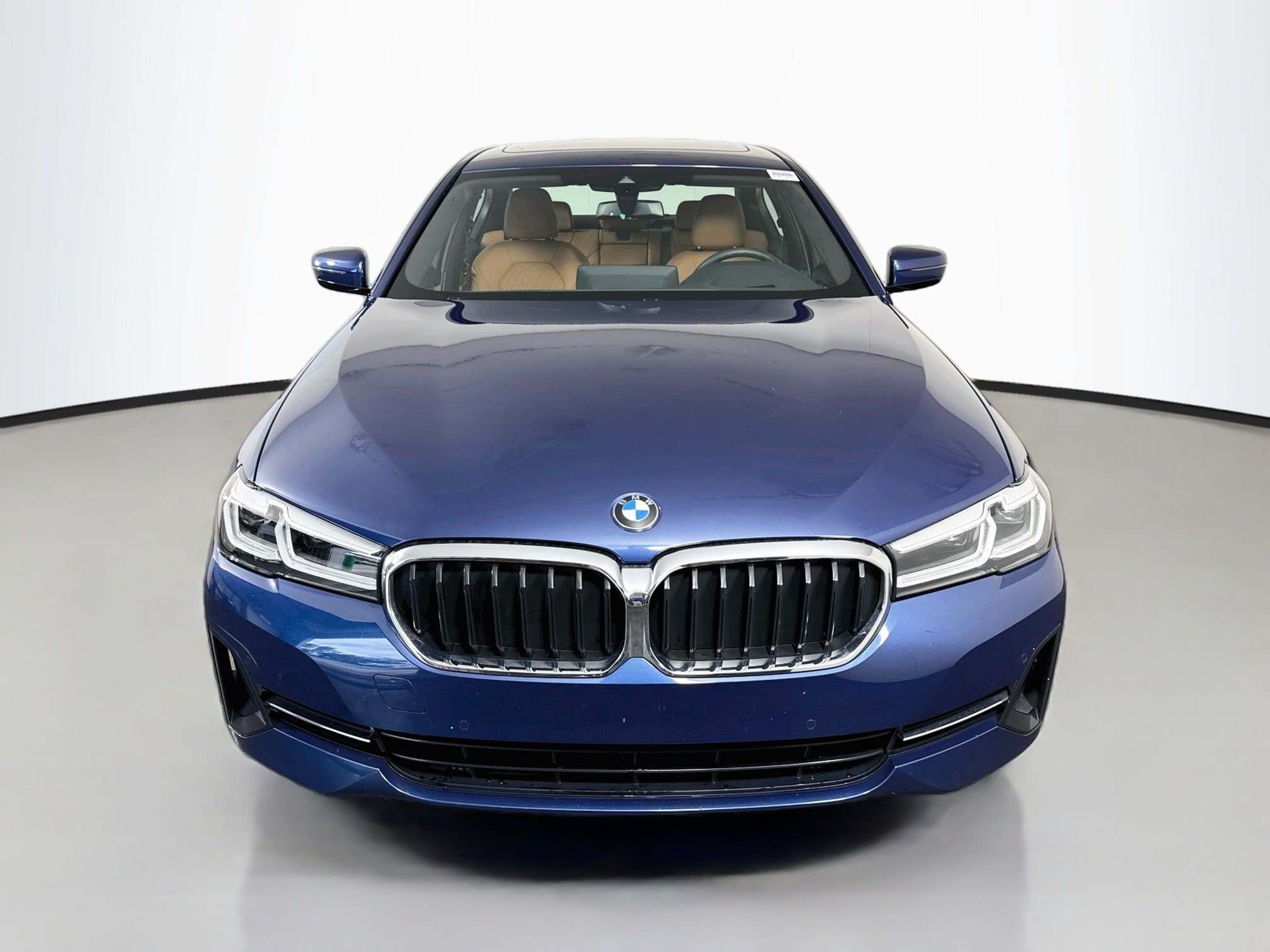Used 2023 BMW 530i w/ Premium Package RWD image 2