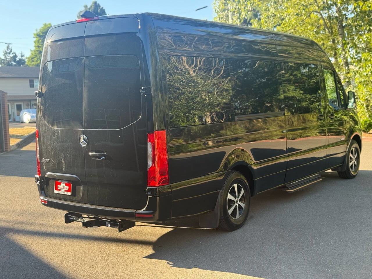 Used 2019 Mercedes-Benz Sprinter 170 image 40
