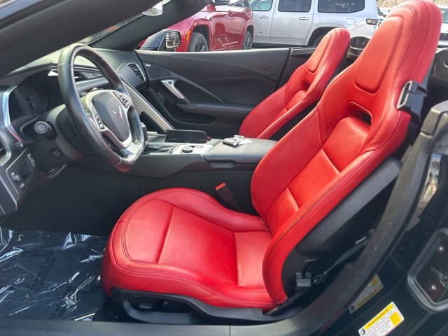 Used 2019 Chevrolet Corvette Stingray Convertible w/ 1LT RWD image 28