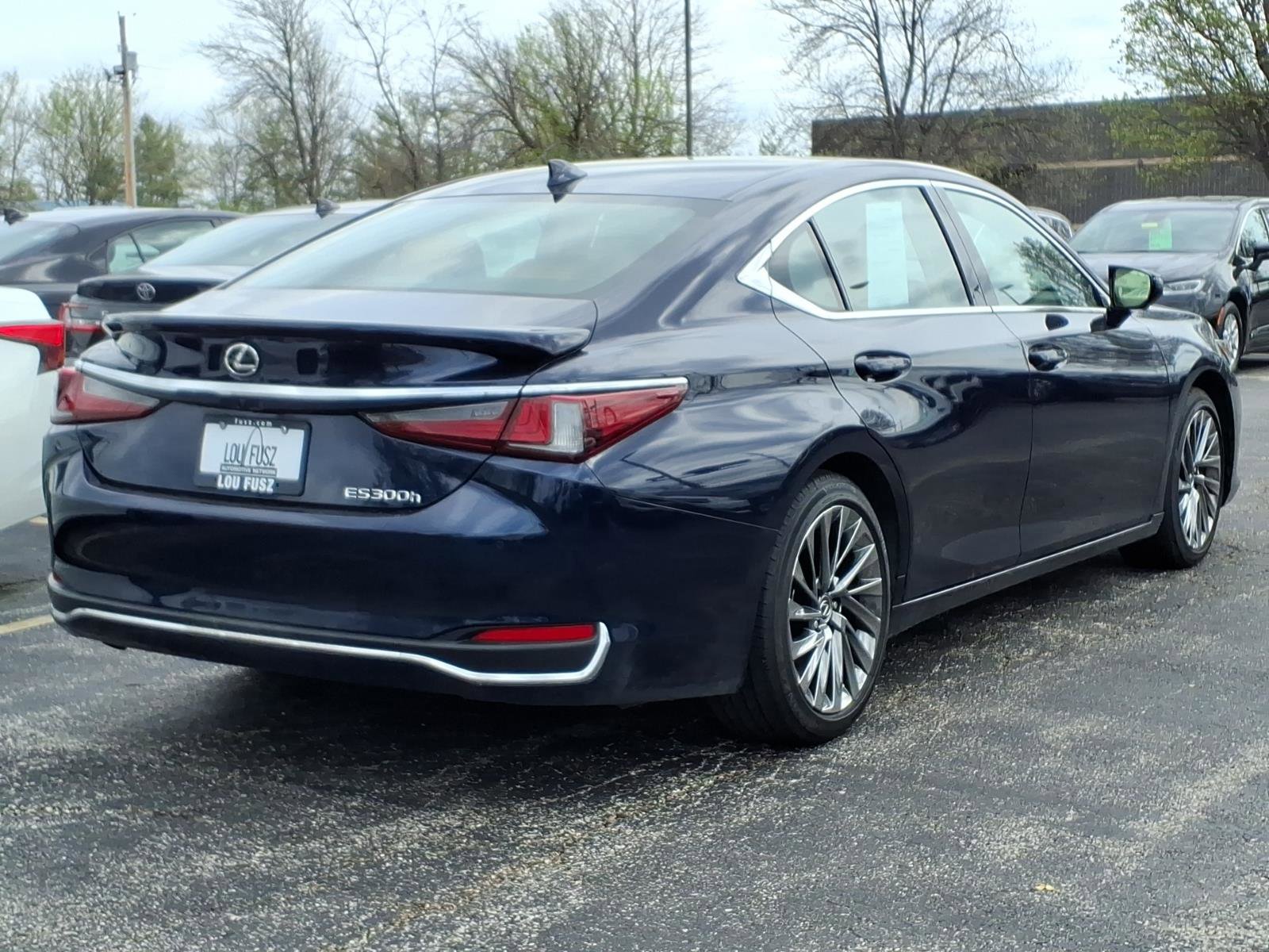 Used 2024 Lexus ES 300h Ultra Luxury w/ Accessory Package (Z2) image 28