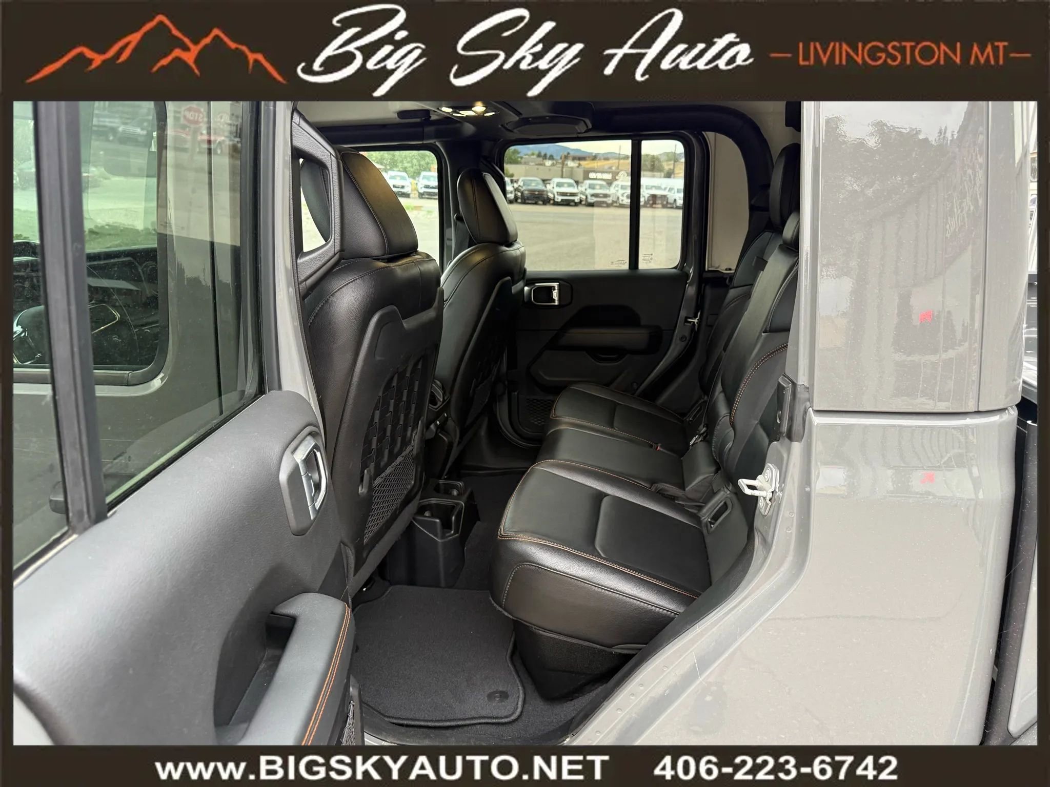 Used 2021 Jeep Gladiator Mojave w/ Uconnect 4C Nav & Sound Group image 17