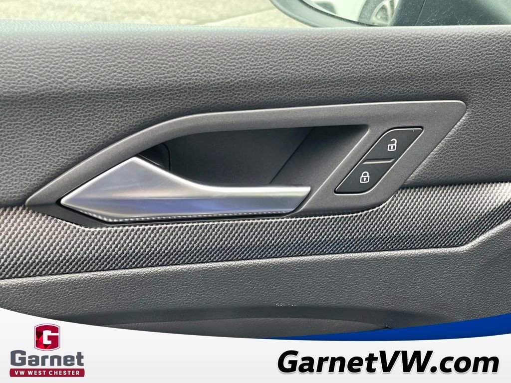 New 2026 Volkswagen Golf 2.0T image 32
