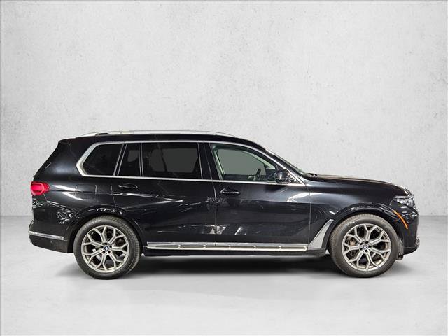 Used 2021 BMW X7 xDrive40i w/ Parking Assistance Package AWD/4WD image 4