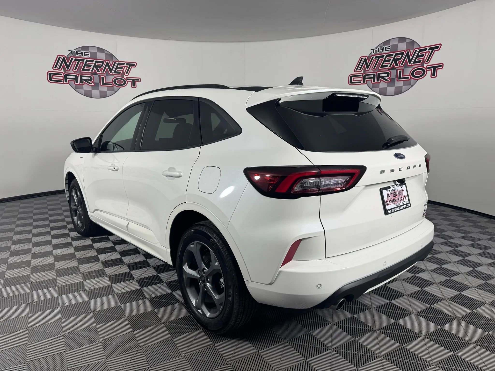 Used 2024 Ford Escape ST-Line w/ Tech Pack #1 image 5