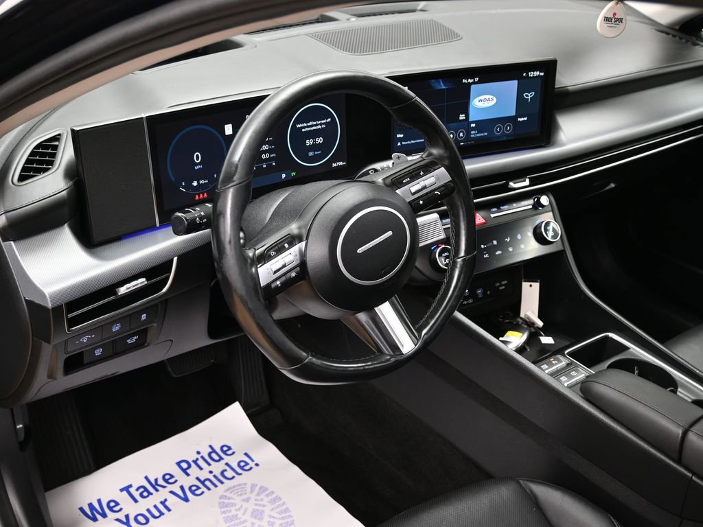 Used 2025 Hyundai Sonata Limited FWD image 19