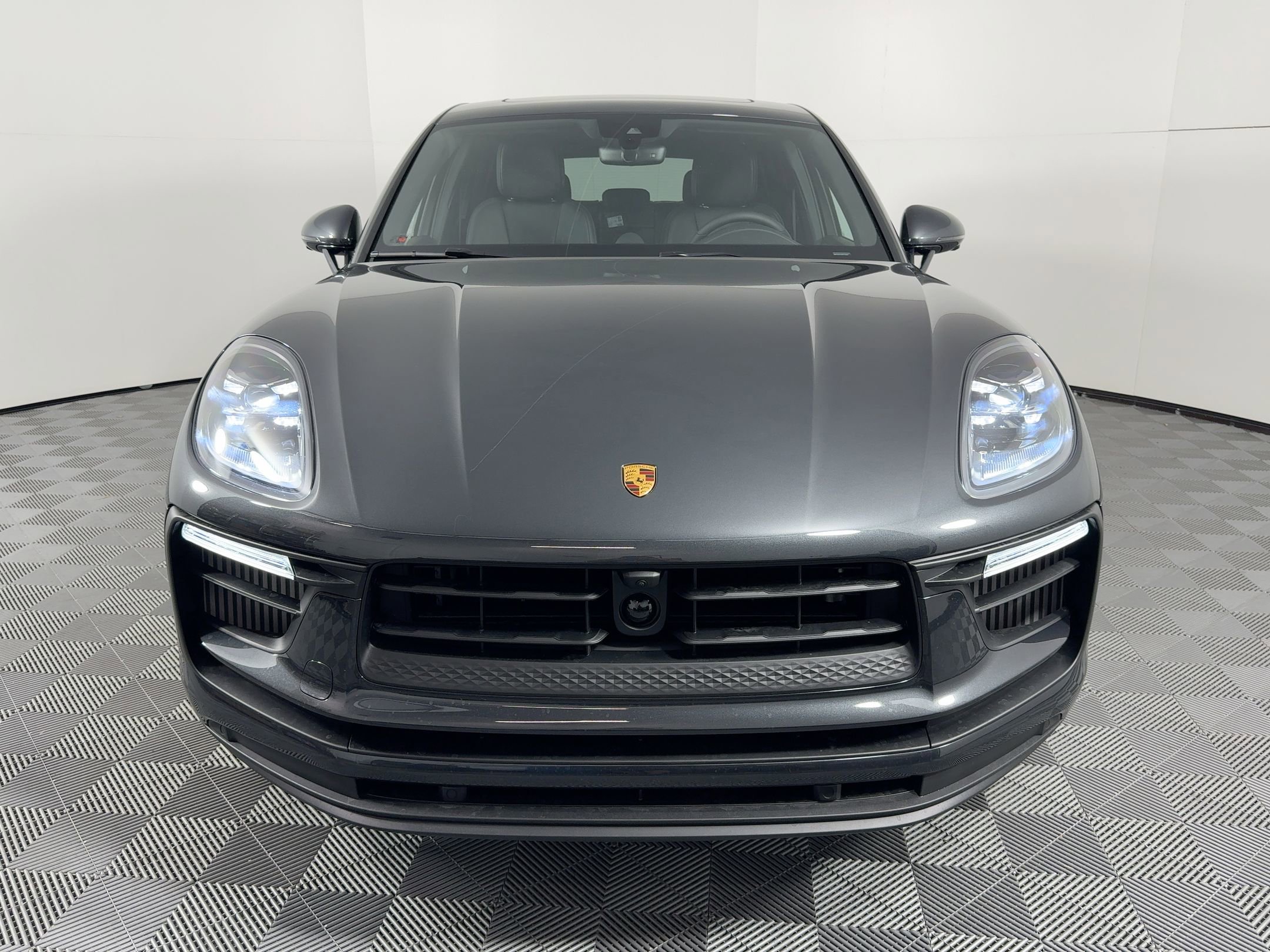 Used 2026 Porsche Macan S image 6