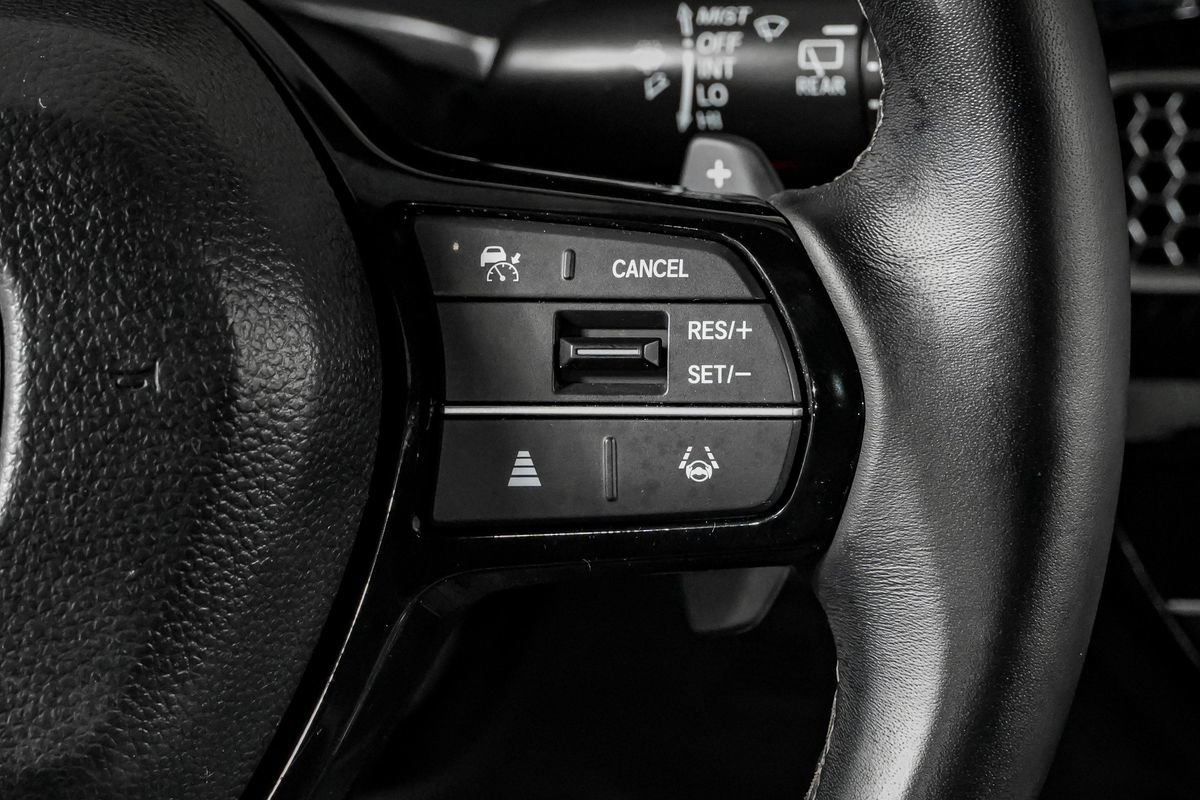 Used 2023 Honda Civic Sport image 18