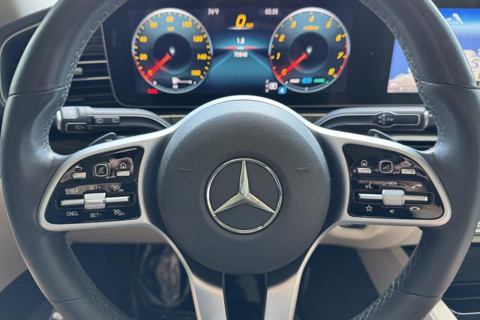 Used 2020 Mercedes-Benz GLS 450 4MATIC image 11