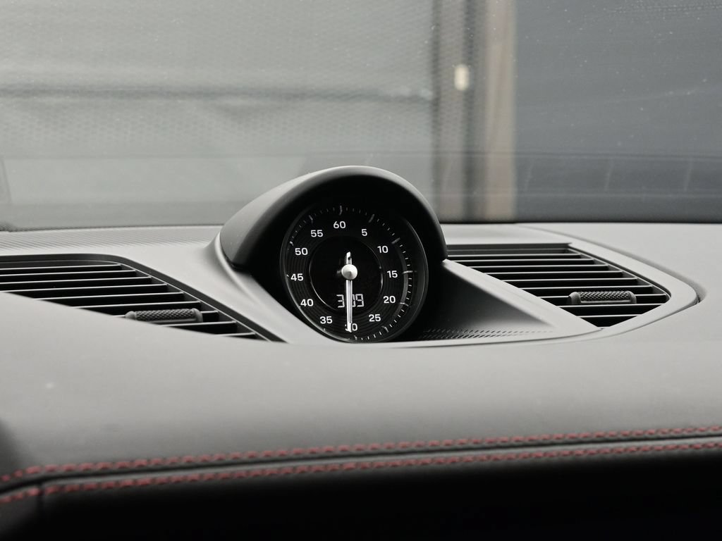 Certified 2025 Porsche Panamera 4 E-Hybrid AWD/4WD image 12