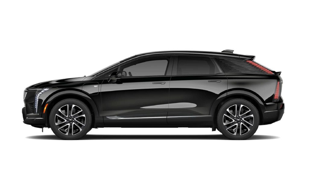New 2027 Cadillac Optiq Sport w/ LPO, Floor Liner Package AWD/4WD image 10
