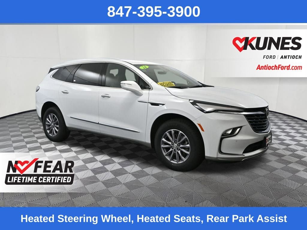 Used 2024 Buick Enclave Premium image 3