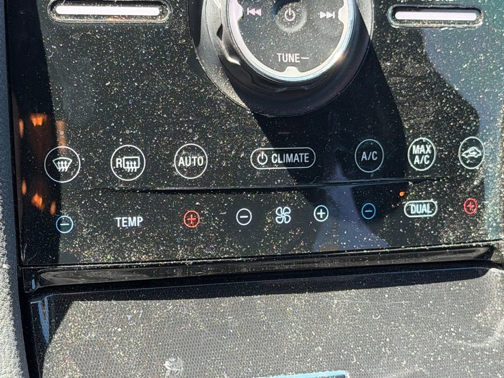 Used 2019 Ford Taurus Limited FWD image 20
