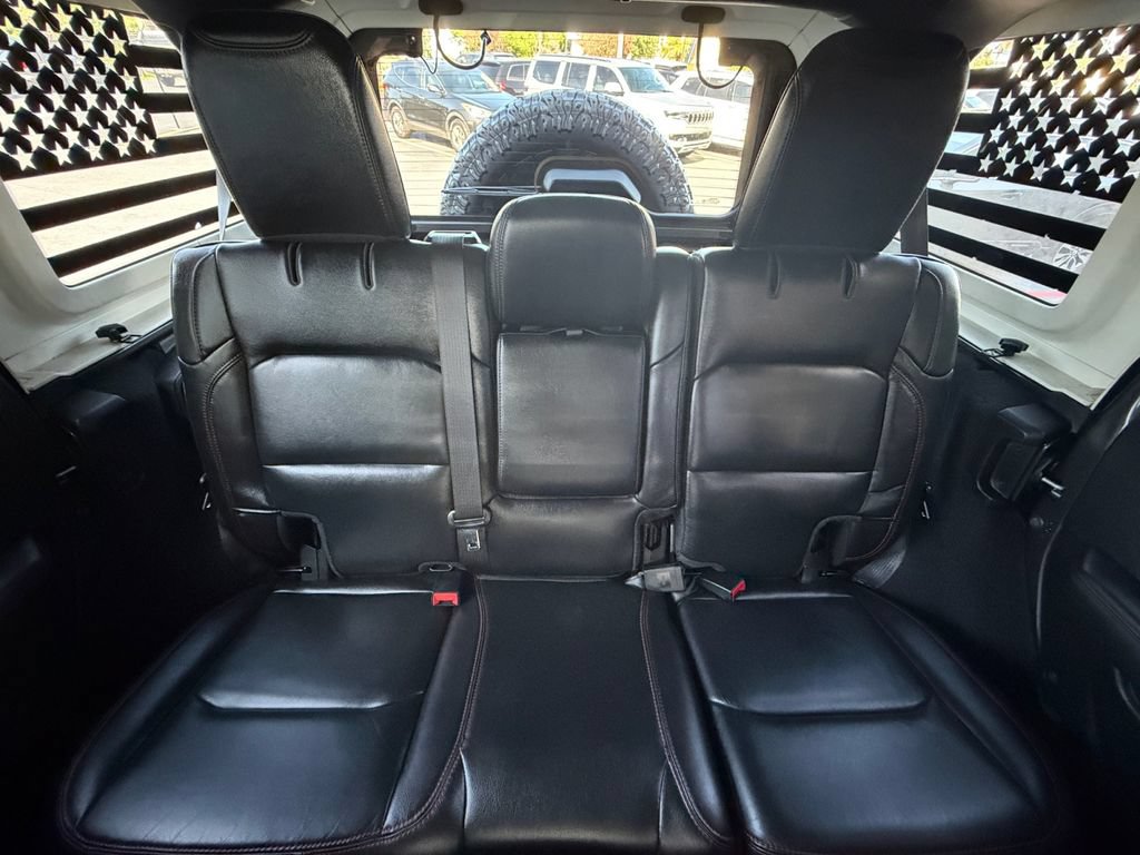 Used 2019 Jeep Wrangler Unlimited Rubicon AWD/4WD image 42