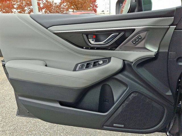 Used 2023 Subaru Legacy Limited image 12