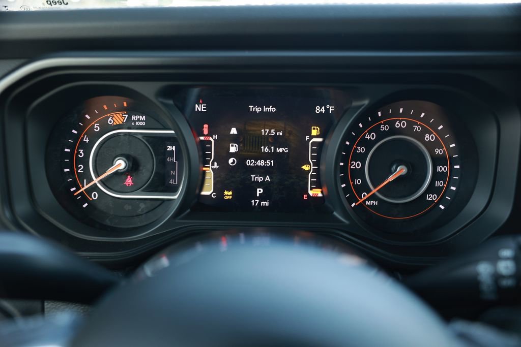 New 2026 Jeep Wrangler Unlimited Sahara AWD/4WD image 18