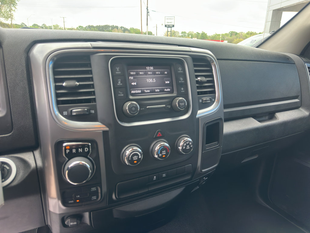 Used 2024 RAM 1500 Classic SLT AWD/4WD image 40