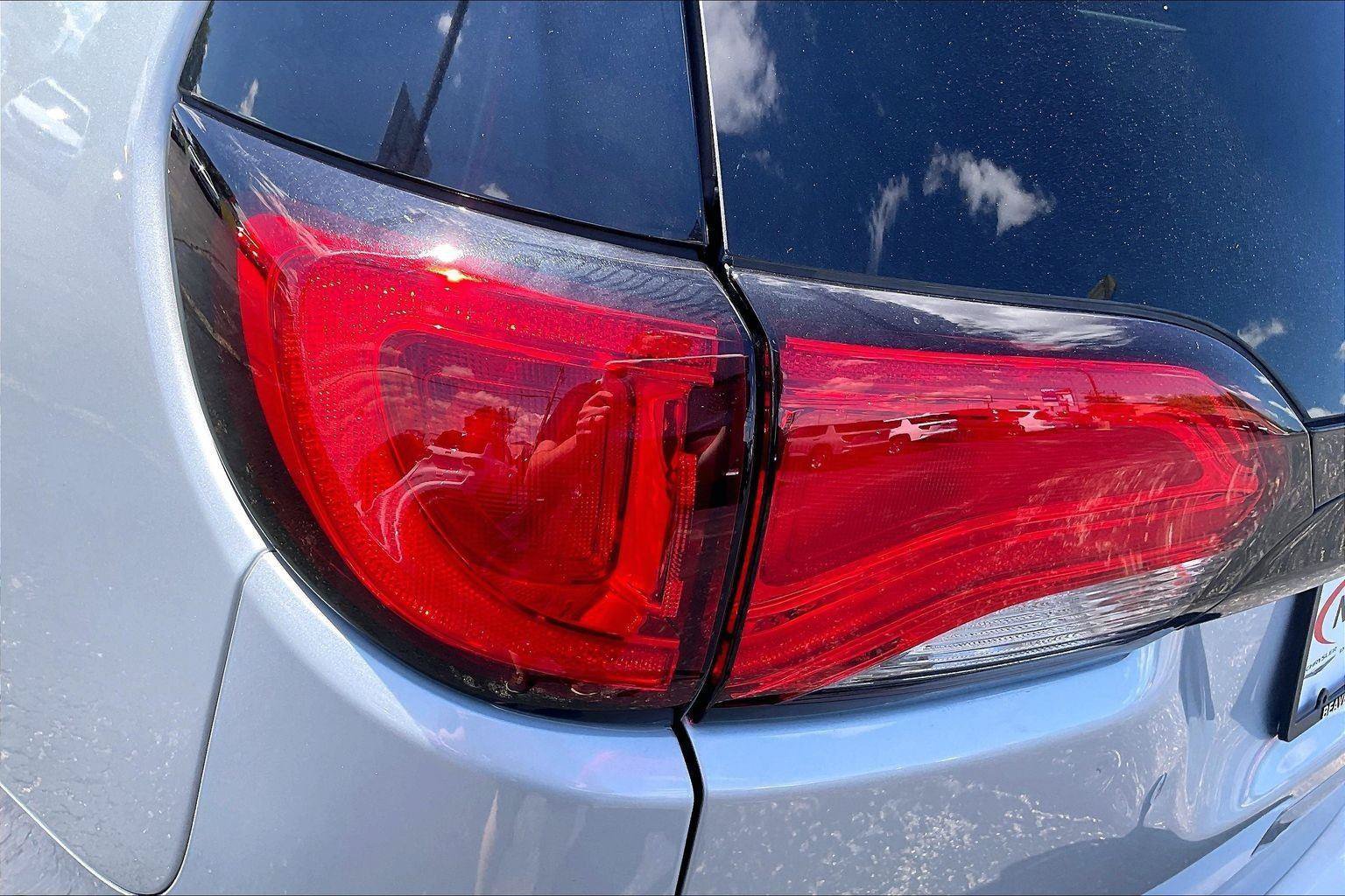 Used 2024 Chrysler Voyager LX FWD image 29