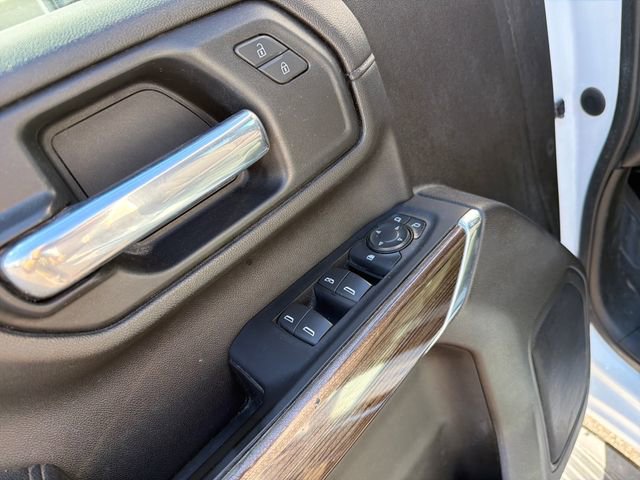 Used 2022 Chevrolet Silverado 2500 LT w/ Convenience Package image 21