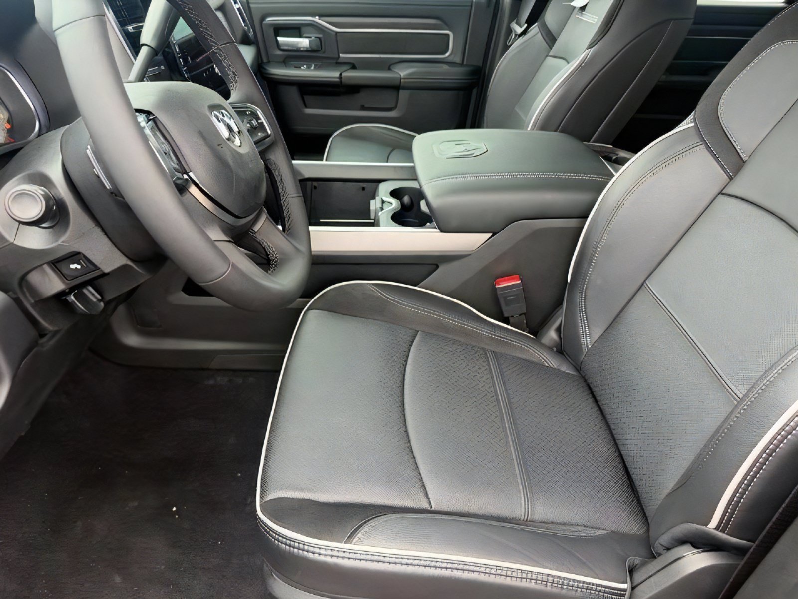 New 2027 RAM 2500 Laramie AWD/4WD image 11