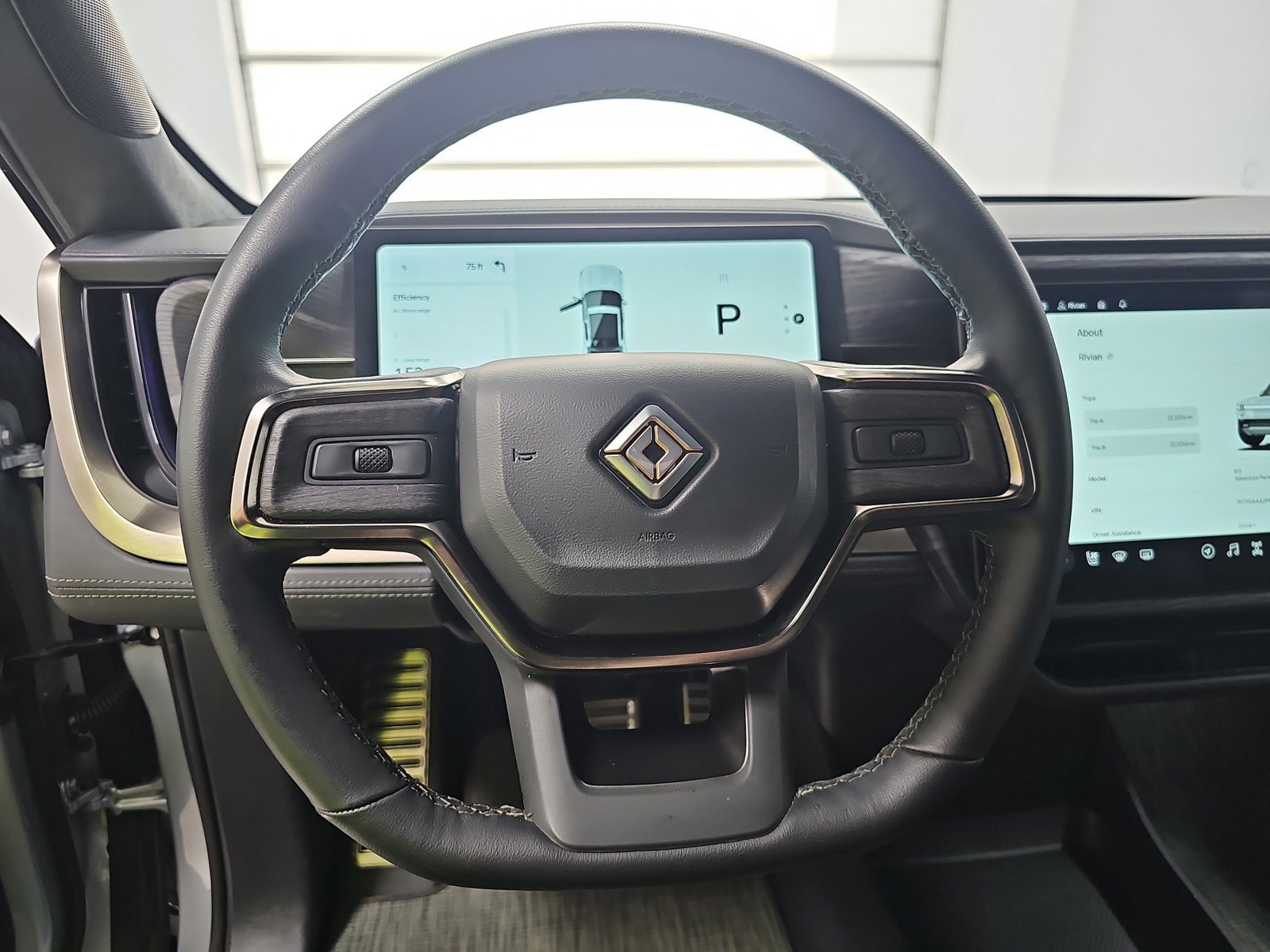 Used 2023 Rivian R1T Adventure image 26