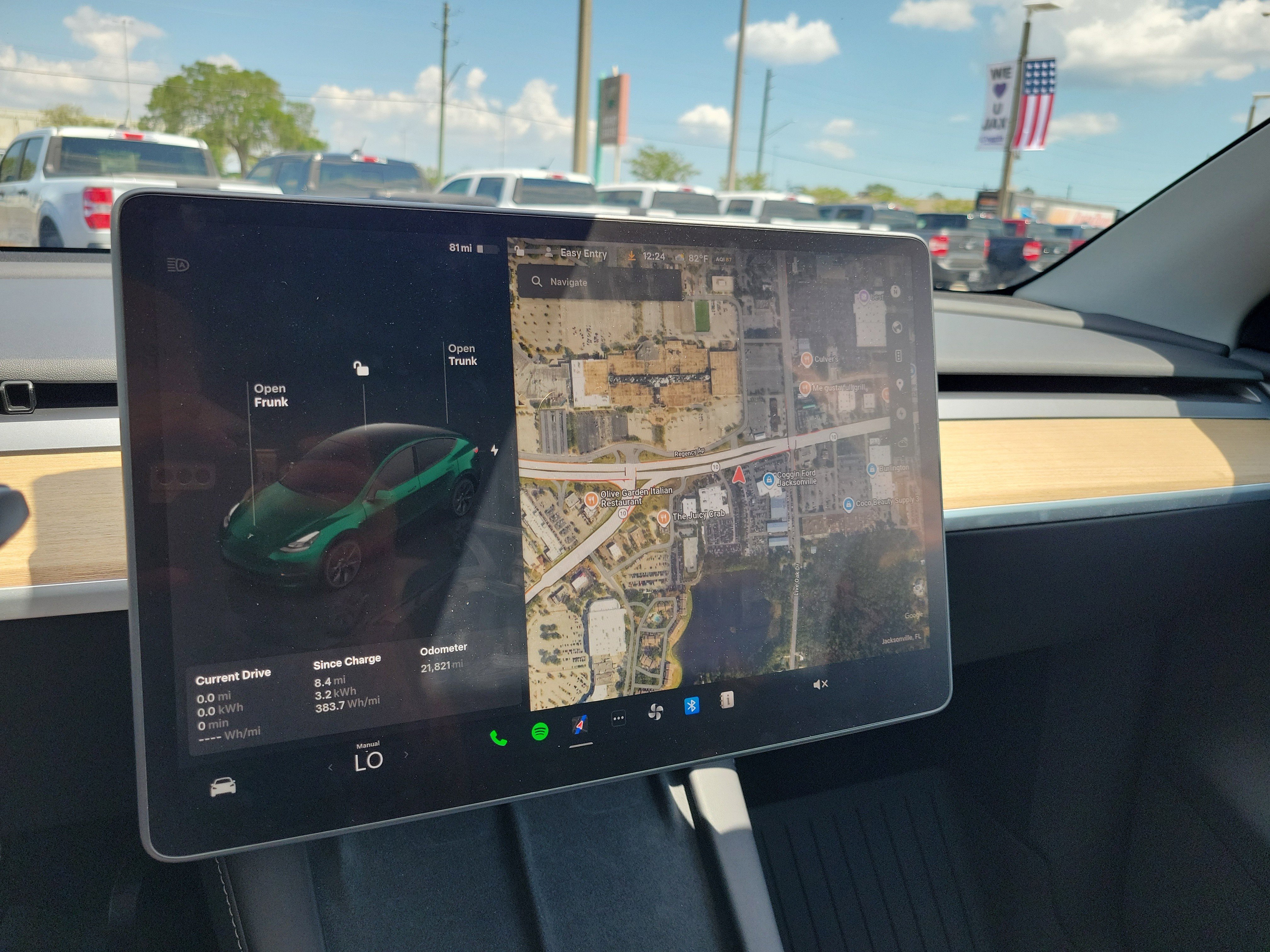 Used 2025 Tesla Model Y Long Range AWD/4WD image 26