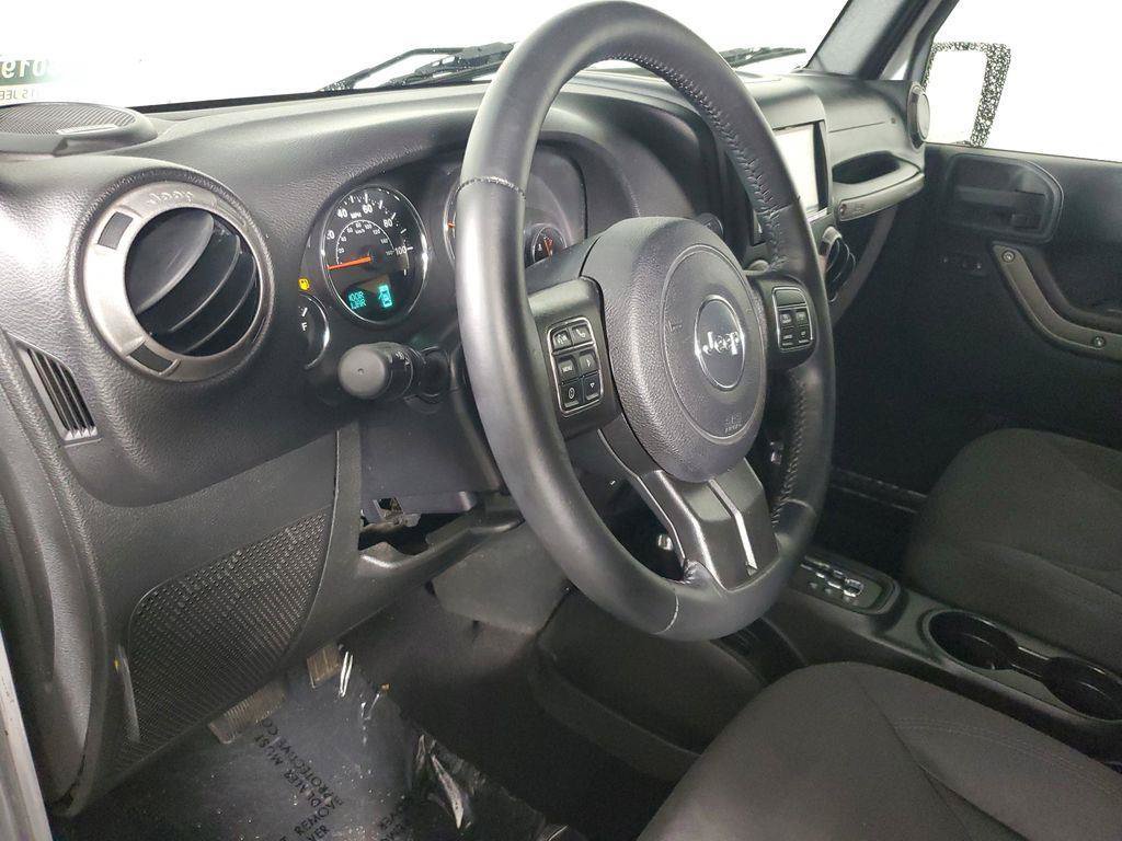 Used 2015 Jeep Wrangler Sport AWD/4WD image 19