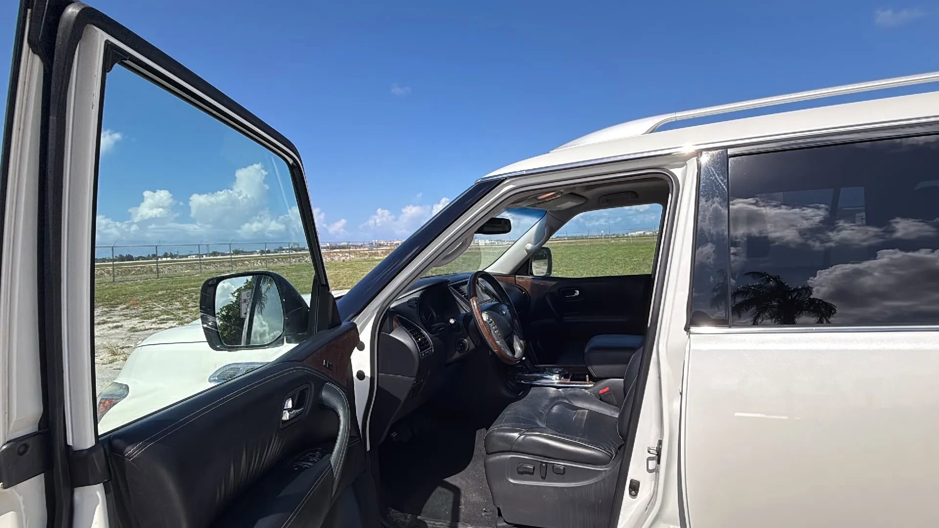 Used 2017 INFINITI QX80 2WD image 11