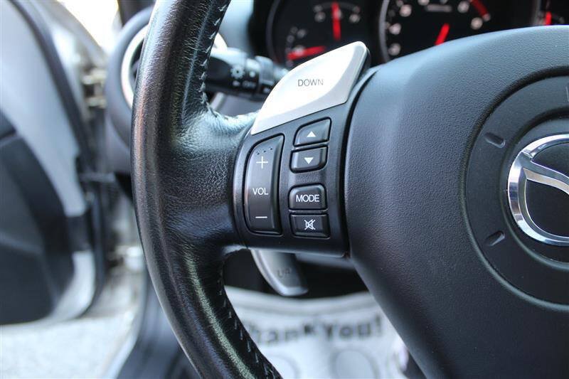 Used 2004 MAZDA RX-8 w/ AT Sport Pkg RWD image 15