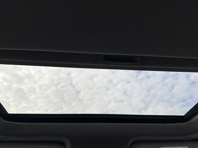 Used 2021 GMC Sierra 1500 Denali w/ Denali Ultimate Package image 12