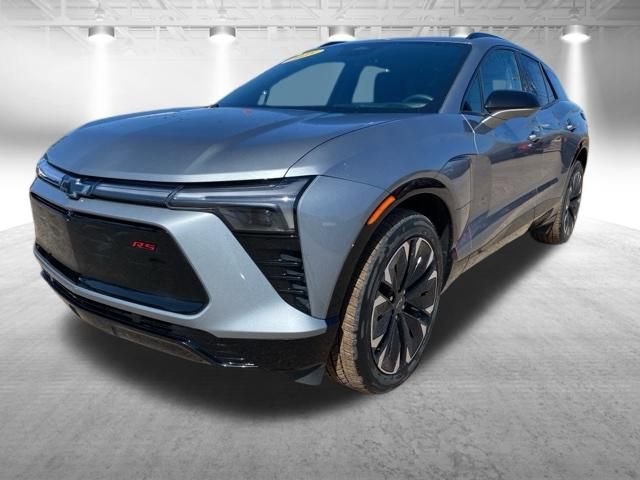 Used 2025 Chevrolet Blazer EV RS AWD/4WD image 13