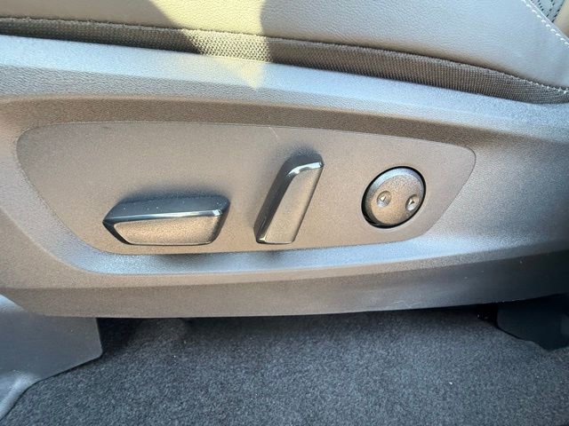 New 2026 Nissan Pathfinder Platinum w/ Cargo Package image 13