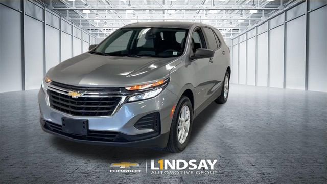 Used 2023 Chevrolet Equinox LS w/ LS Convenience Package image 5