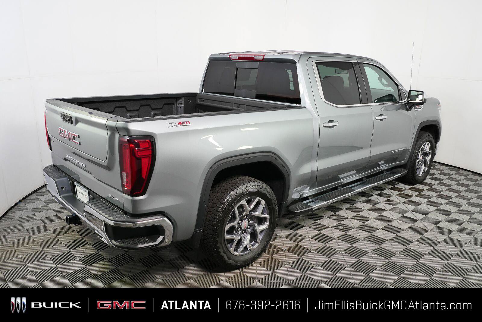 New 2026 GMC Sierra 1500 SLT w/ SLT Premium Plus Package AWD/4WD image 3
