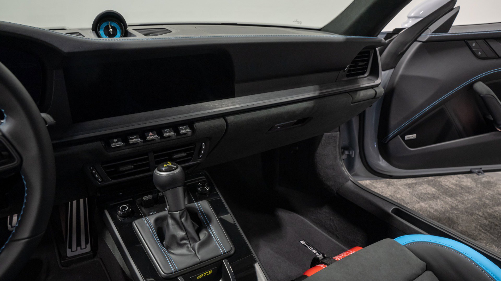 Used 2026 Porsche 911 GT3 image 43