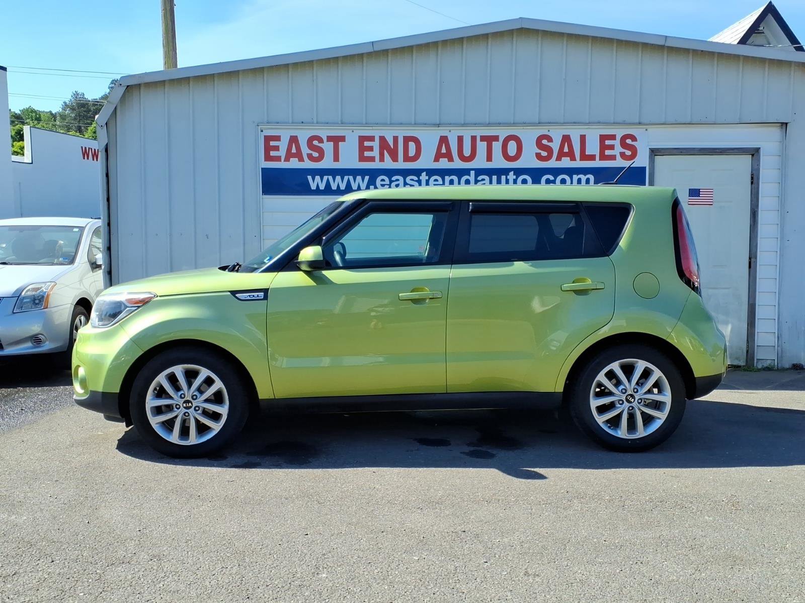 Used 2017 Kia Soul + FWD image 2