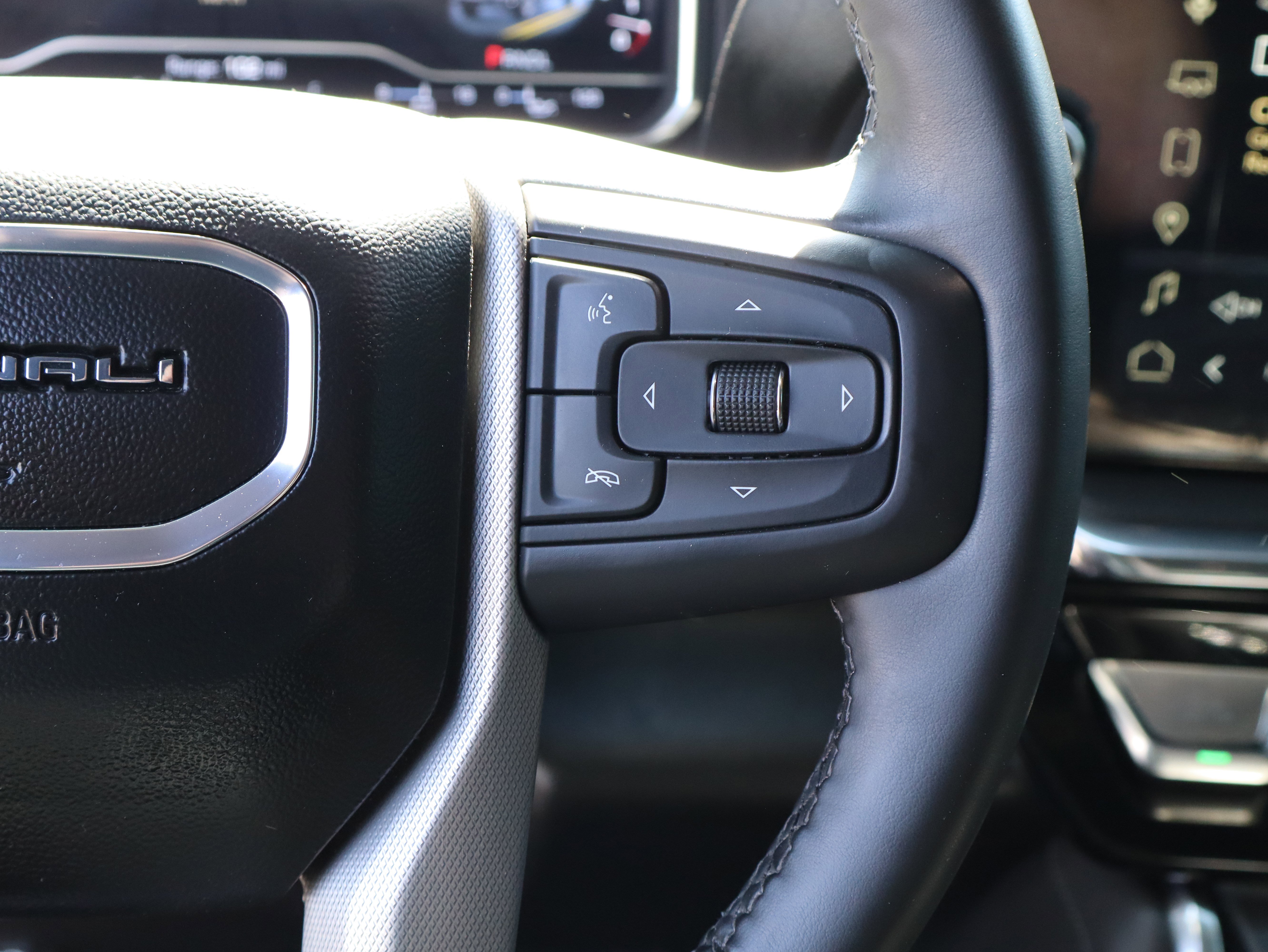 Used 2025 GMC Sierra 2500 Denali w/ Denali Reserve Package image 28