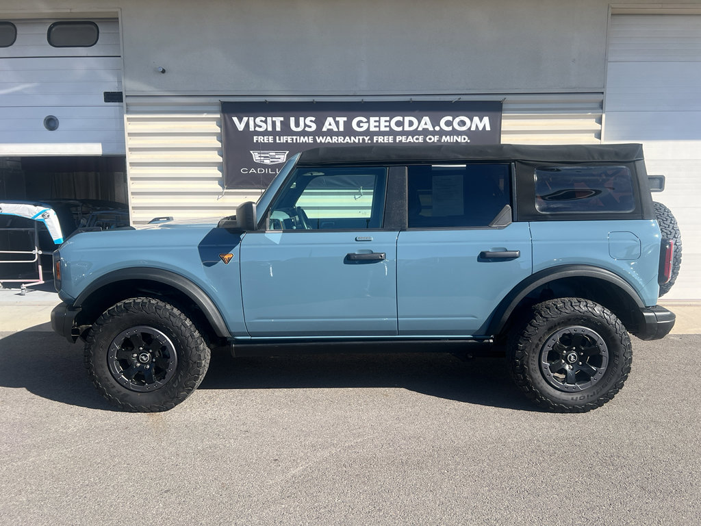 Used 2022 Ford Bronco Badlands image 7