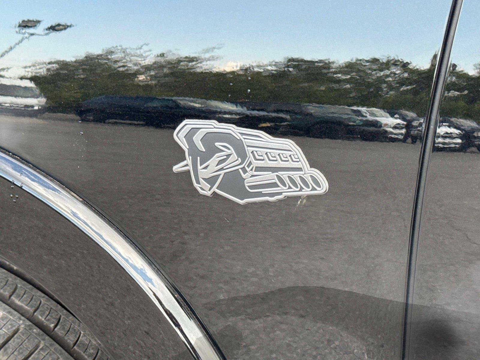 New 2027 RAM 1500 Laramie w/ Night Edition AWD/4WD image 13