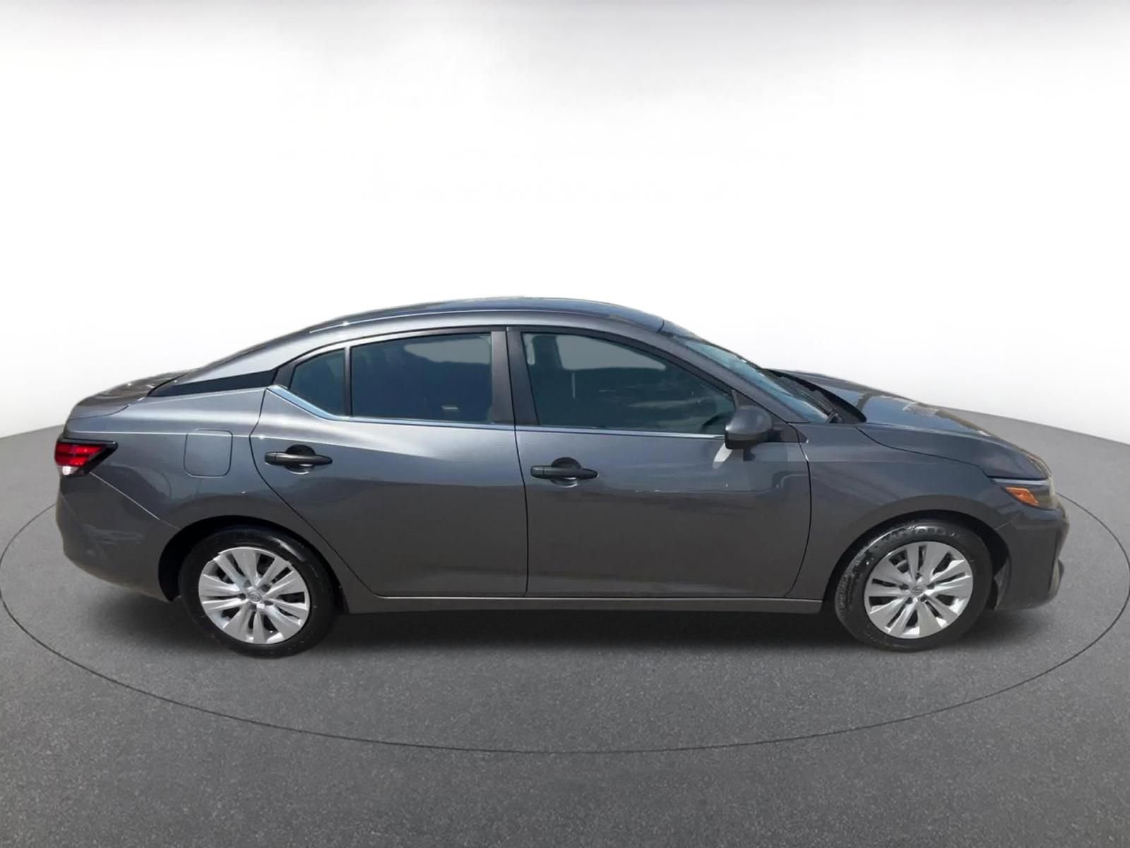 Used 2025 Nissan Sentra S FWD image 16