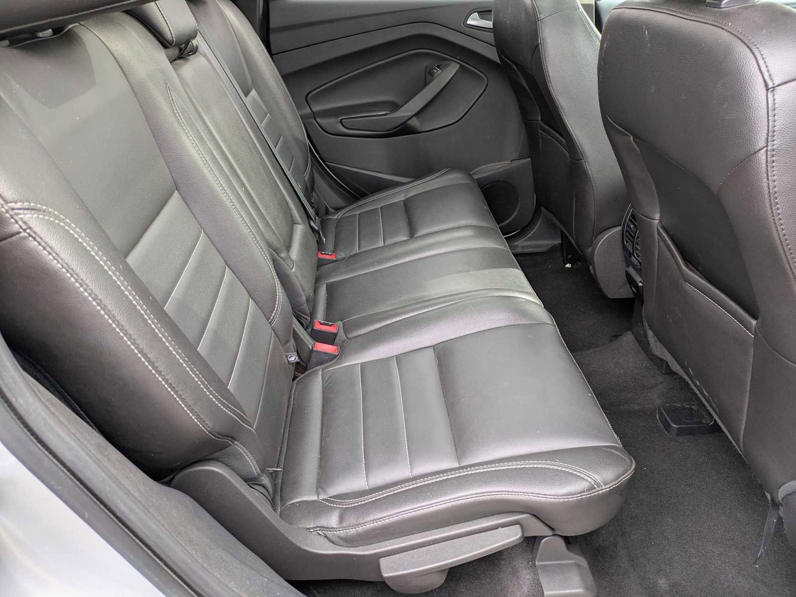 Used 2015 Ford Escape SE w/ Equipment Group 201A image 20