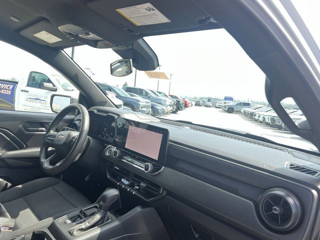Used 2024 Chevrolet Colorado W/T image 28