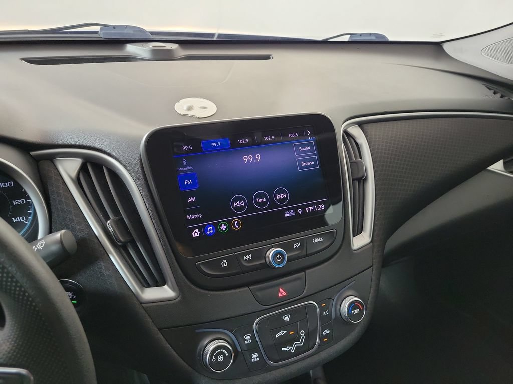 Used 2019 Chevrolet Malibu LS FWD image 19