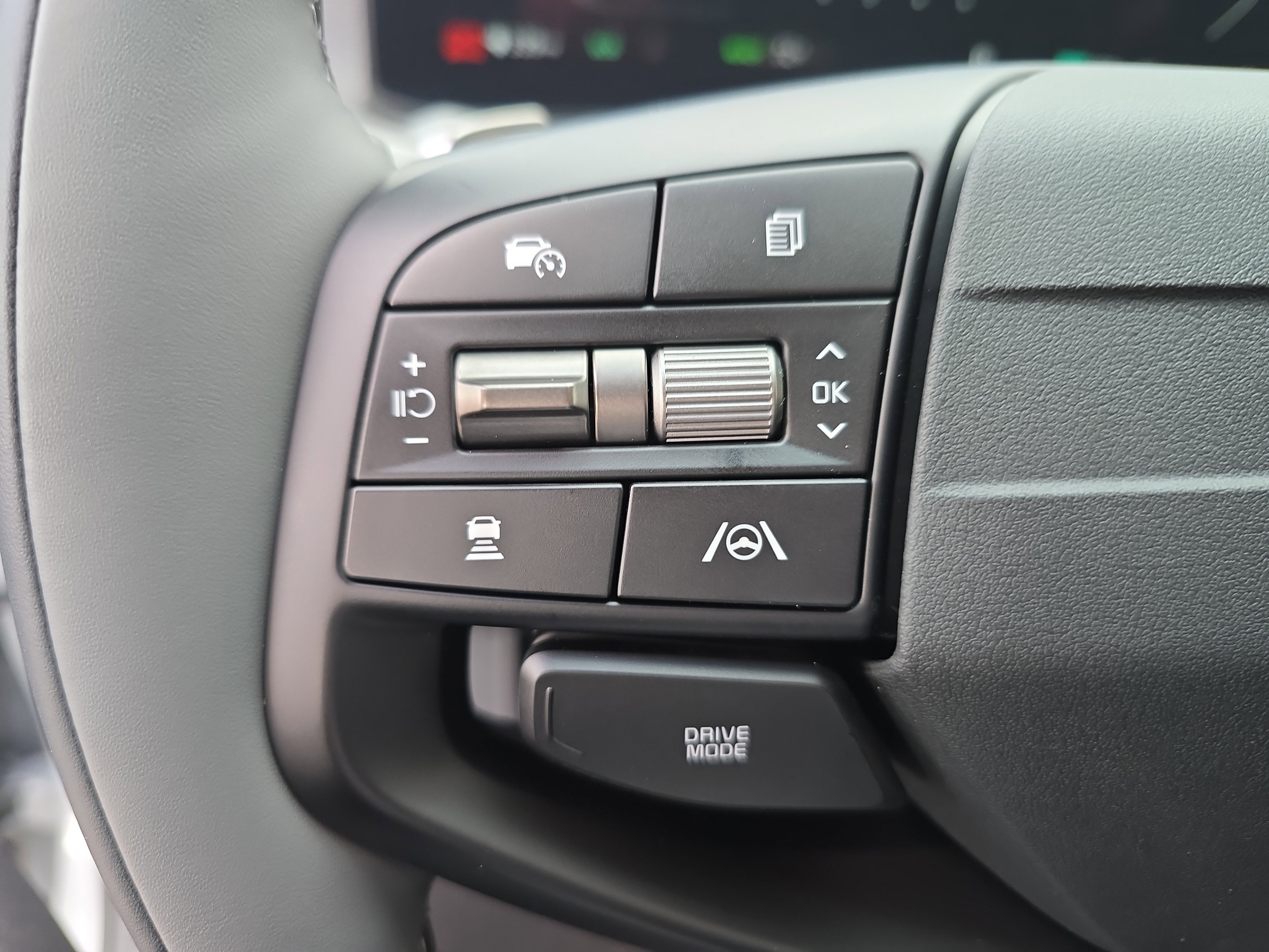 New 2025 Kia EV6 Wind image 18