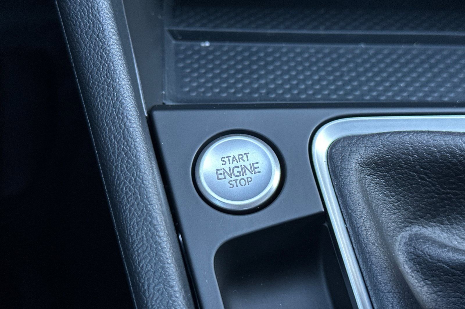 New 2026 Volkswagen Jetta SE FWD image 19