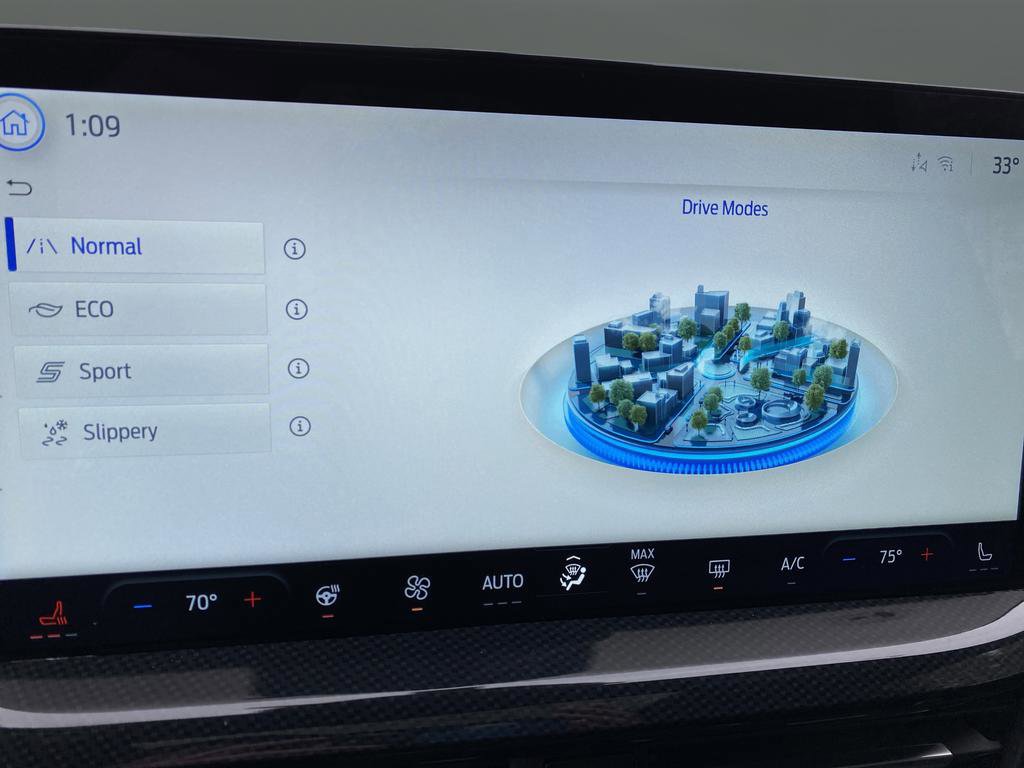 New 2026 Ford Escape ST-Line w/ Tech Pack #1 image 29